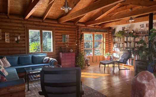 A YOGA RETREAT BETWEEN SEA AND MOUNTAINS